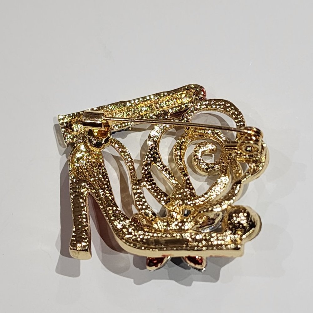 Crystal Rhinestone Lipstick Broach NWOT - Picture 2 of 2